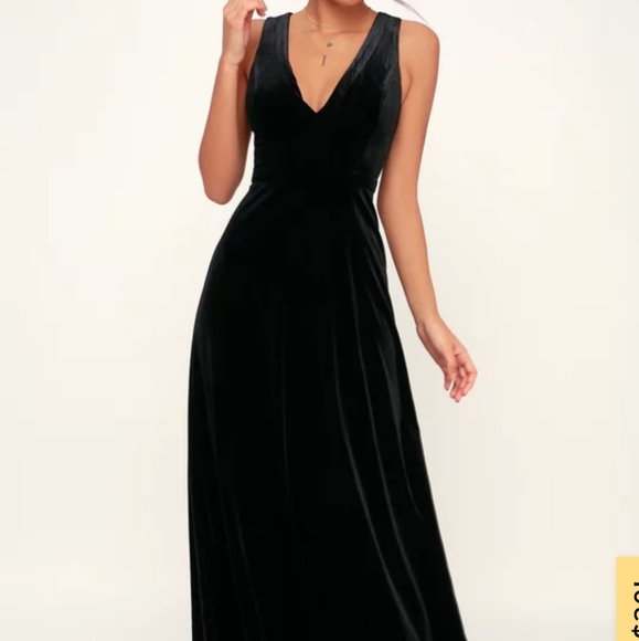 Black maxi, velvet formal dress. - Picture 1 of 7